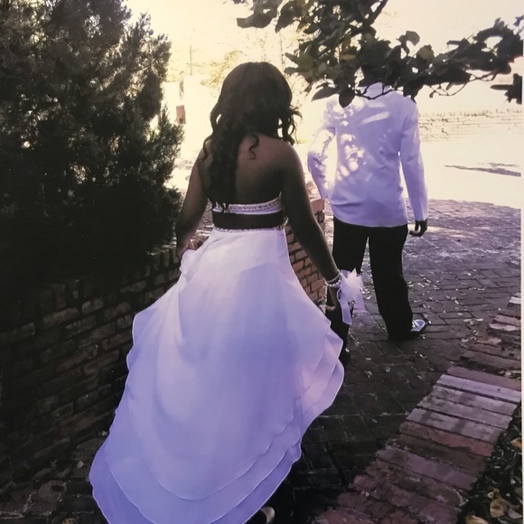 High low prom dress - Picture 2 of 5